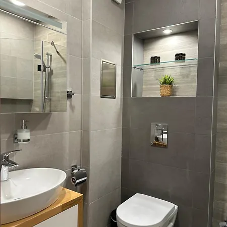 Apartment Elinor - 3 *